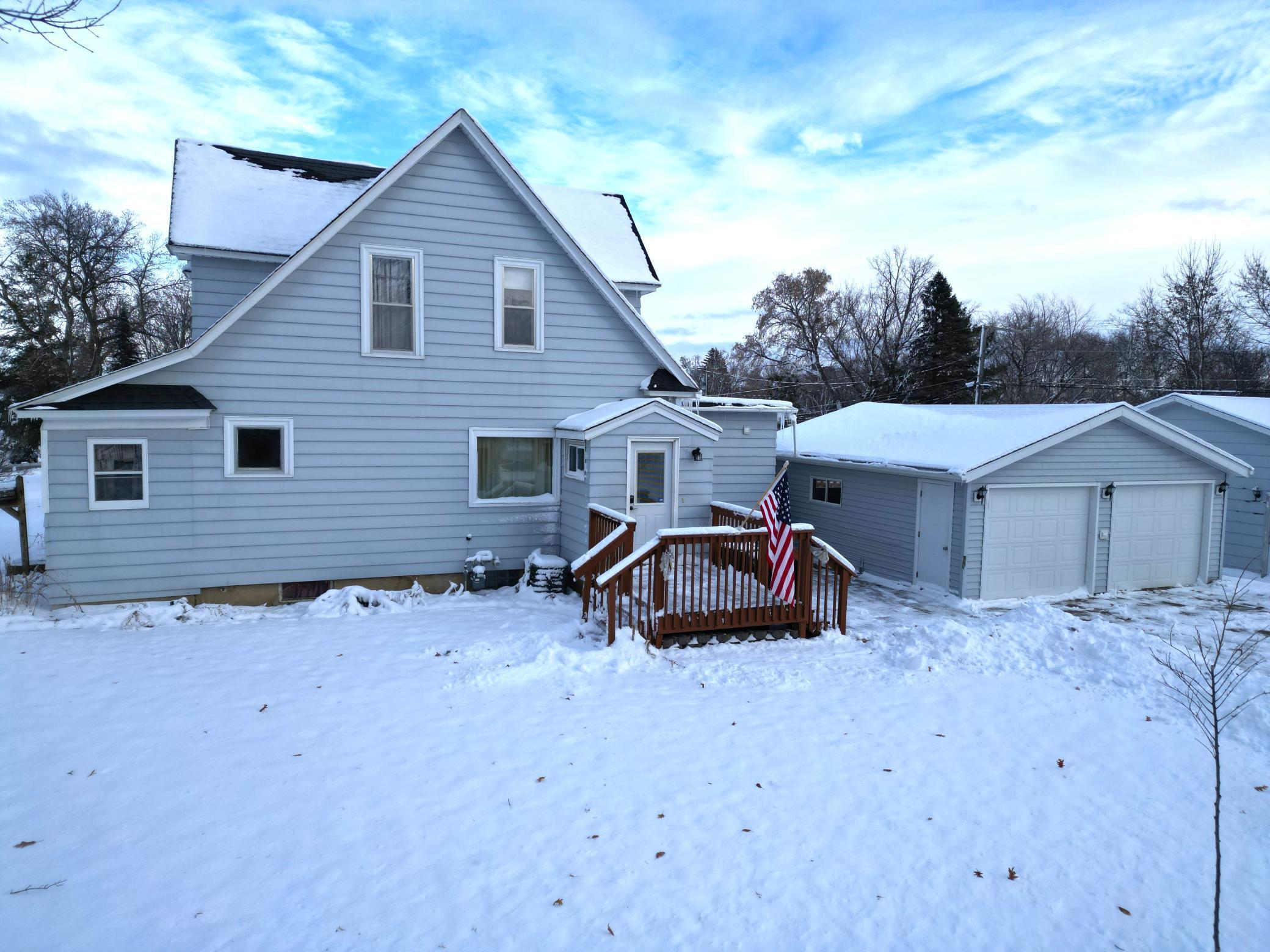 702 East Adolphus Avenue Fergus Falls, MN 56537 - Photo 4 of 59