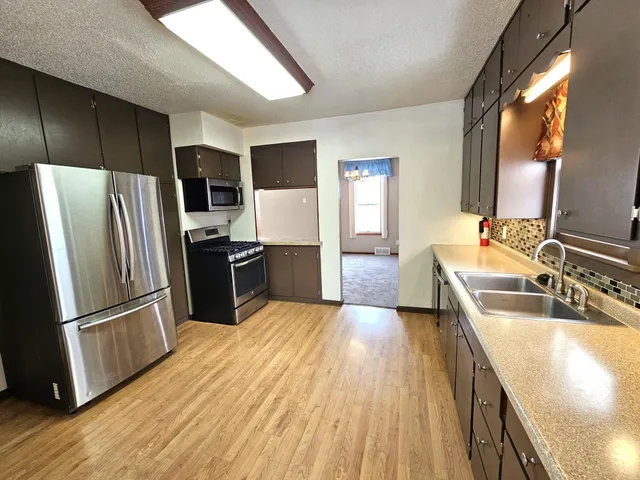 $243,777 | 702 East Adolphus Avenue, Fergus Falls, MN 56537