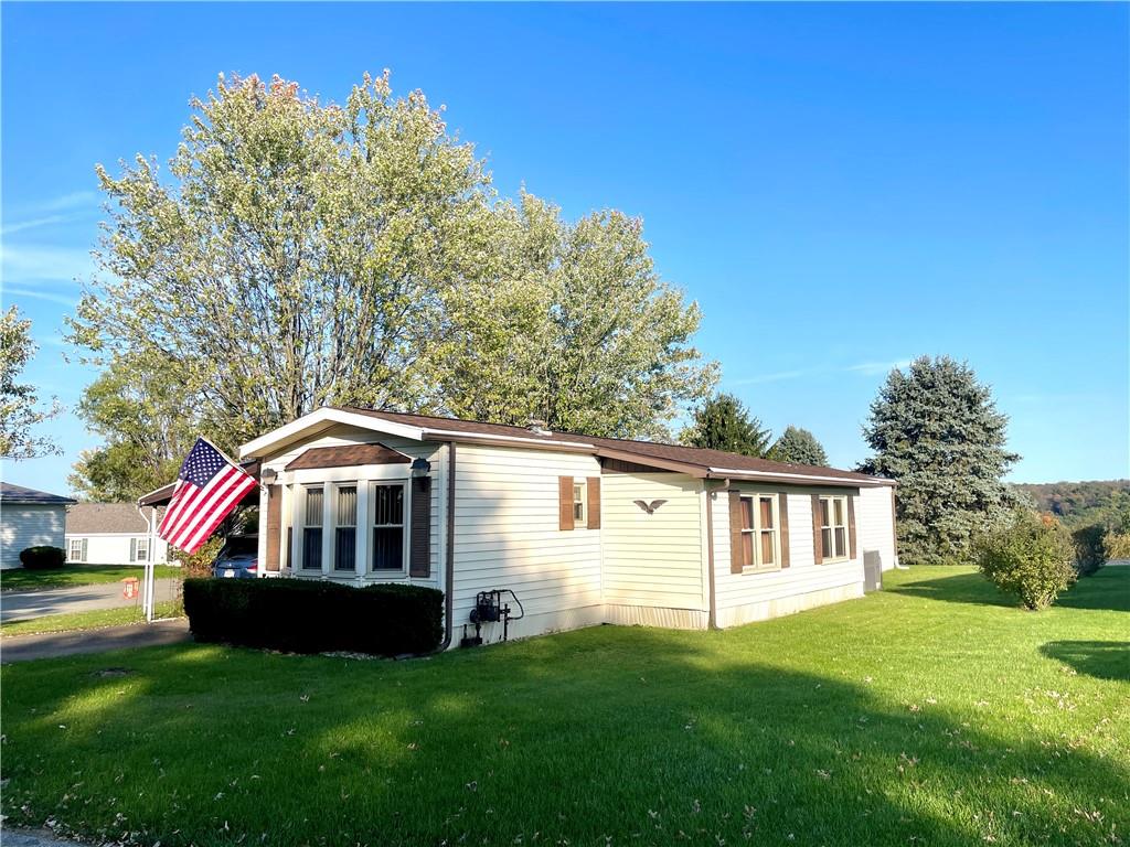 514 Lark Lane Apollo, PA 15613 - Photo 1 of 25 Gallery Image 1