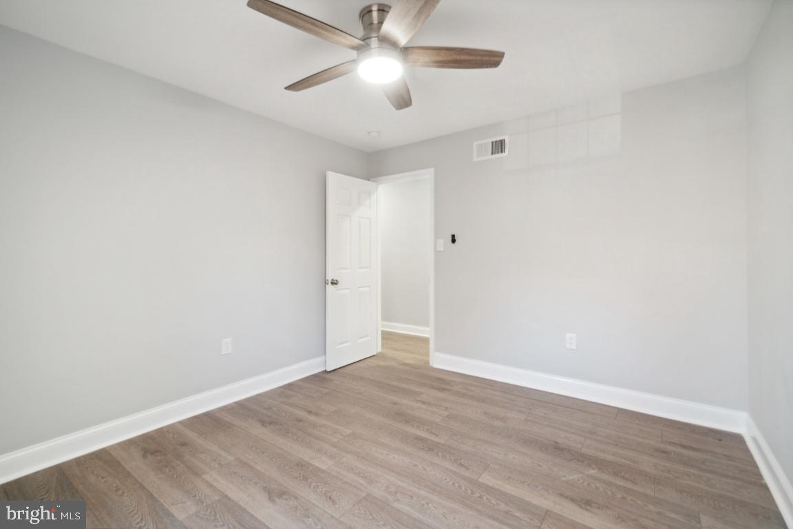 517 Holly Road Fort Washington, MD 20744 - Photo 35 of 40 a view of an empty room