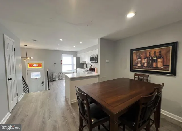 $2,200 | 402 North Chapel Street, Baltimore, MD 21231