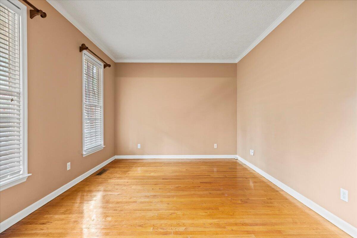 3511 Surrey Road Thomson, GA 30824 - Photo 13 of 40 07-Great Room