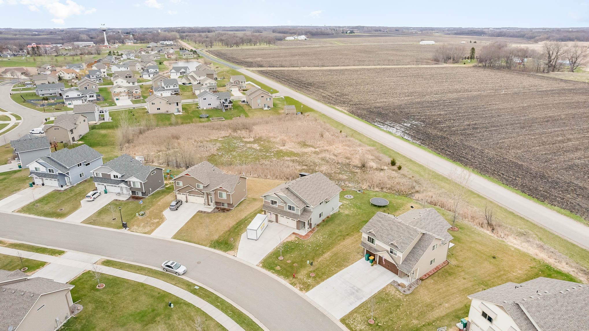 1675 Hidden Trail Mayer, MN 55360 - Photo 28 of 33 Gallery Image 28