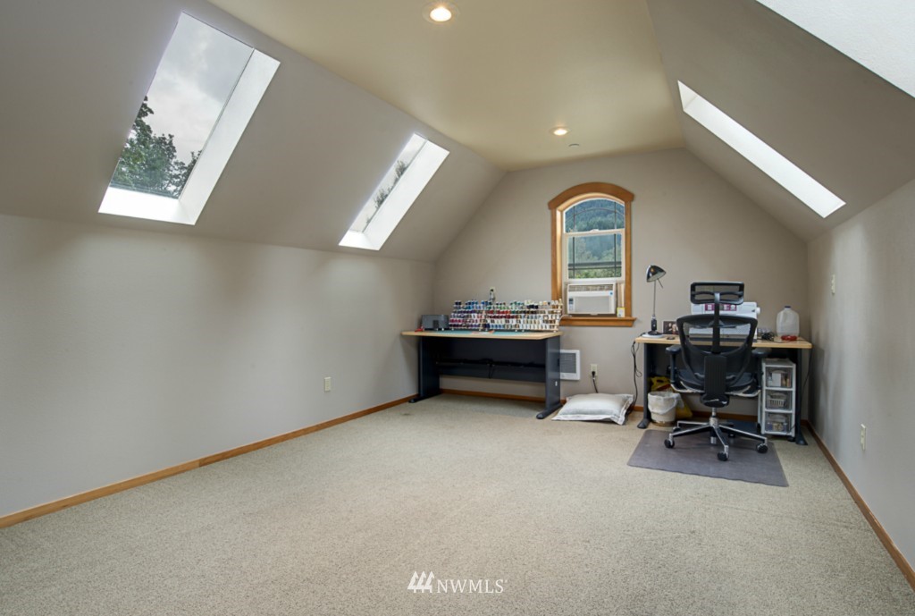 749 Shaw Road Bellingham, WA 98229 - Photo 11 of 19