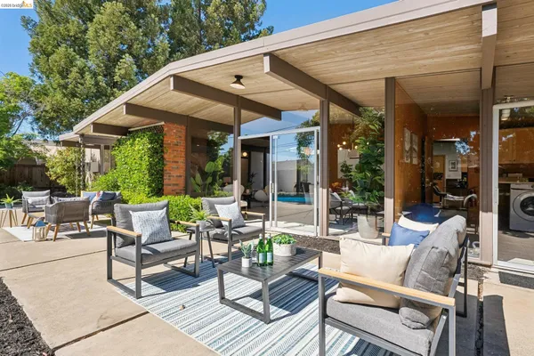 $1,275,000 | 3736 Barrington Drive, Concord, CA 94518