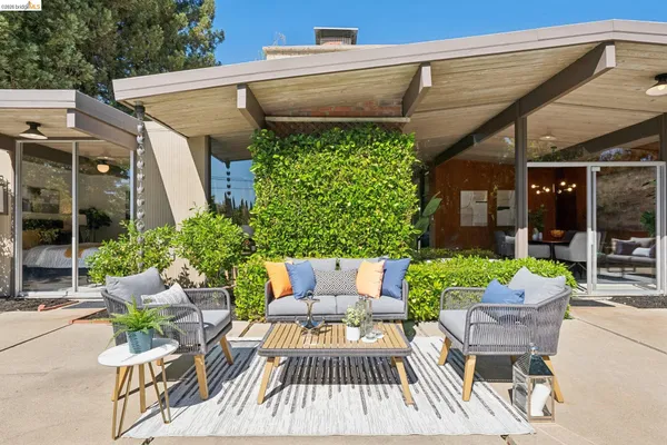 $1,275,000 | 3736 Barrington Drive, Concord, CA 94518