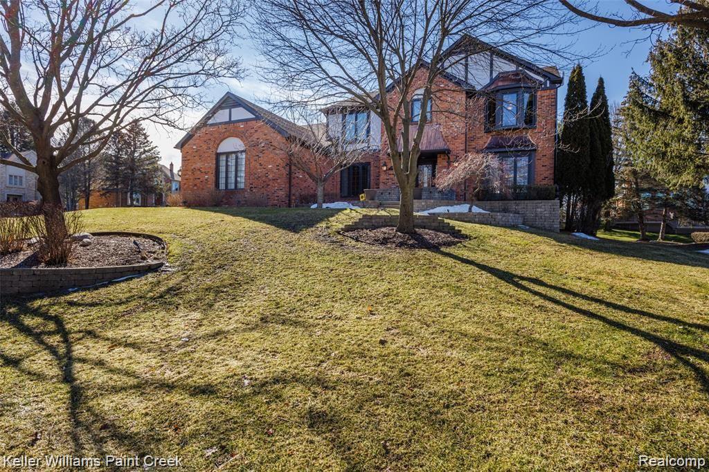 1864 Rapids Way Rochester, MI 48309 - Photo 2 of 52 1864 Rapids Way-2.jpg