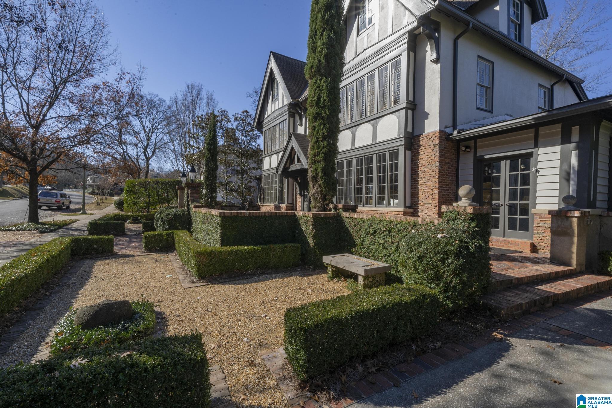 4124 Cliff Road Birmingham, AL 35222 - Photo 6 of 68