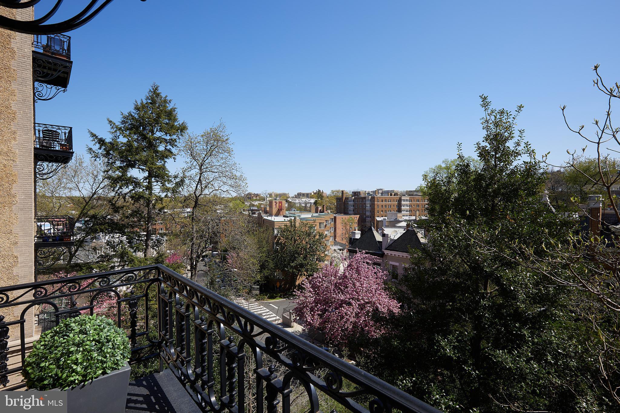 2853 Ontario Road Northwest, Unit 323 Washington, DC 20009 - Photo 50 of 66 a view of a city from a balcony