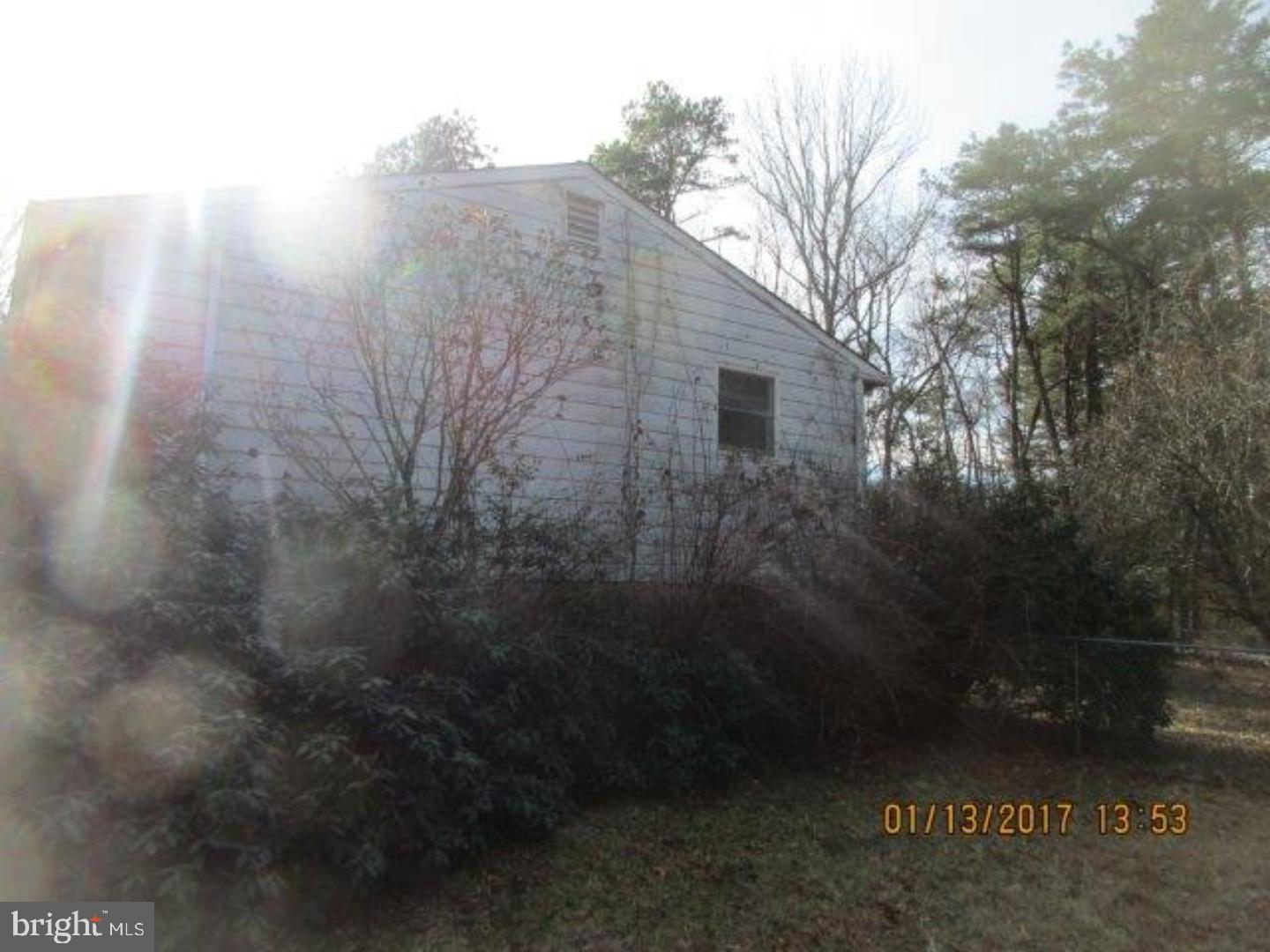 121 Burrs Mill Road Southampton, NJ 08088 - Photo 3 of 15