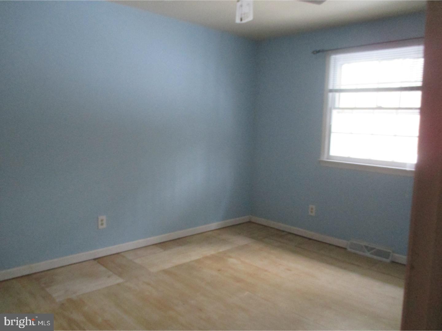 121 Burrs Mill Road Southampton, NJ 08088 - Photo 8 of 15