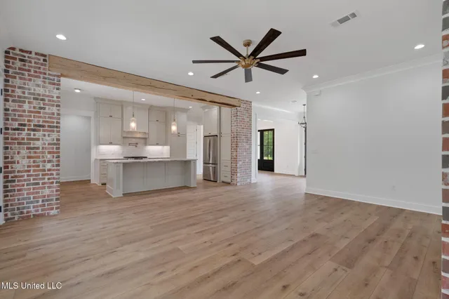 $549,900 | 53 Pipestone Pass, Sumrall, MS 39482