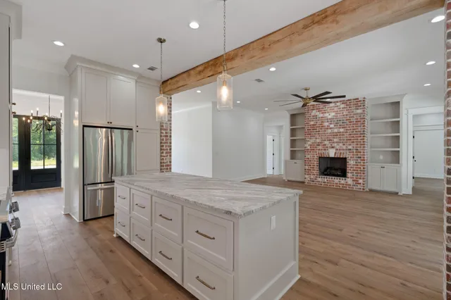 $549,900 | 53 Pipestone Pass, Sumrall, MS 39482