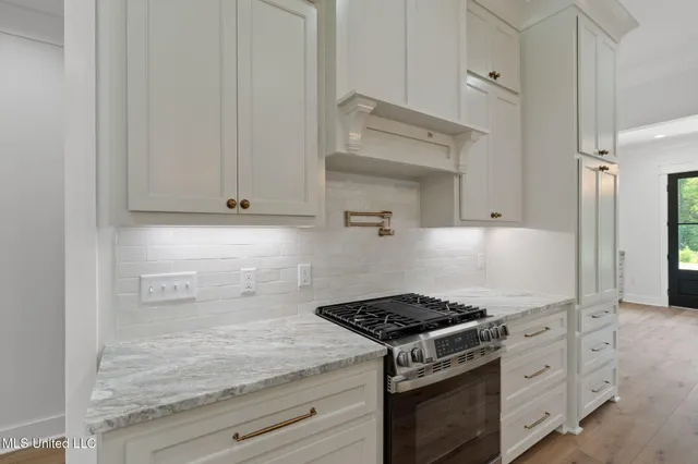 $549,900 | 53 Pipestone Pass, Sumrall, MS 39482