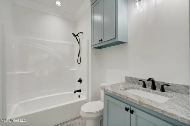 $549,900 | 53 Pipestone Pass, Sumrall, MS 39482