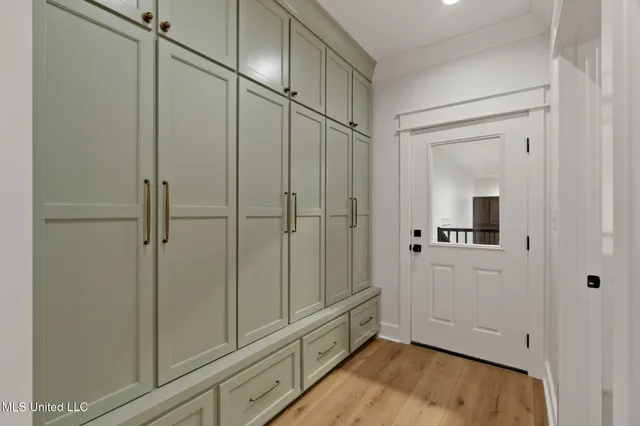 $549,900 | 53 Pipestone Pass, Sumrall, MS 39482