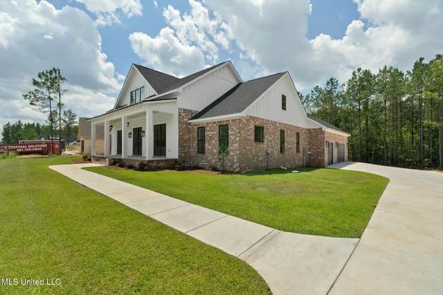 $549,900 | 53 Pipestone Pass, Sumrall, MS 39482