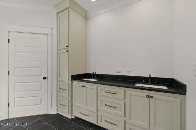 $549,900 | 53 Pipestone Pass, Sumrall, MS 39482