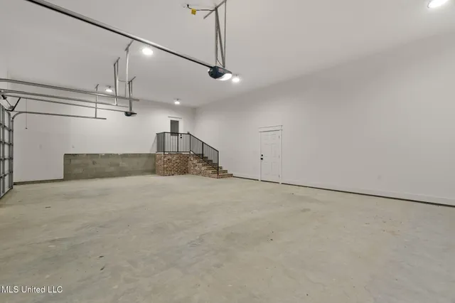 $549,900 | 53 Pipestone Pass, Sumrall, MS 39482