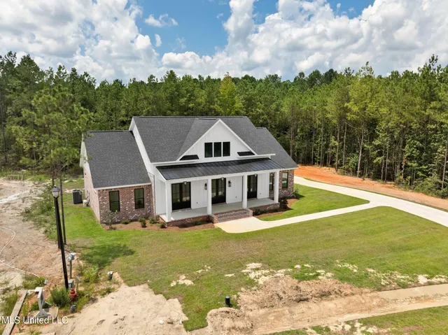 $549,900 | 53 Pipestone Pass, Sumrall, MS 39482