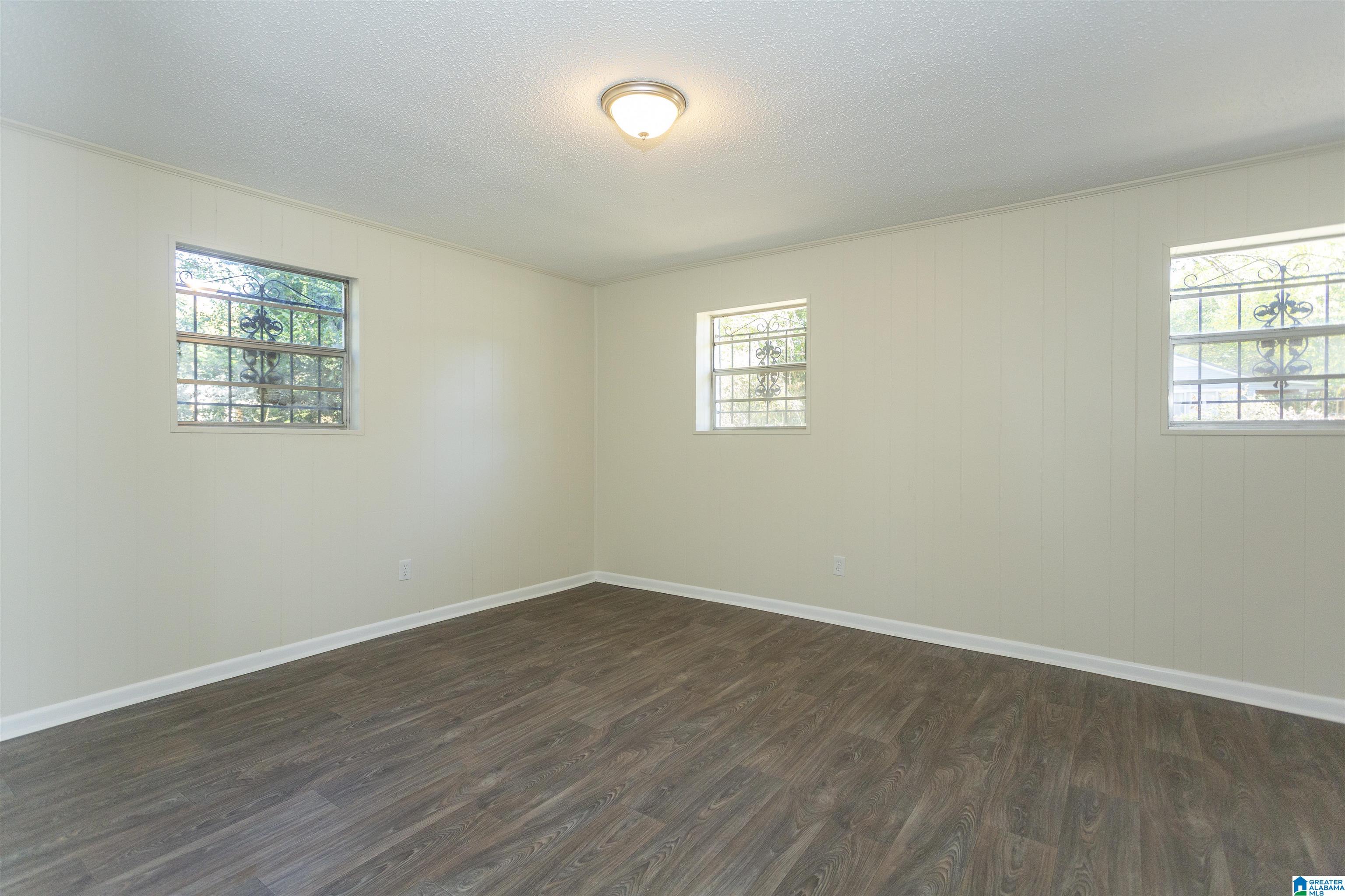 1320 Hall Street Southwest Birmingham, AL 35211 - Photo 38 of 42