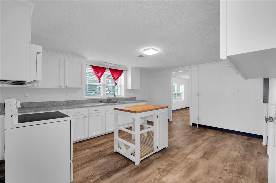 20 Sanders Street Honea Path, SC 29654 - Photo 11 of 26