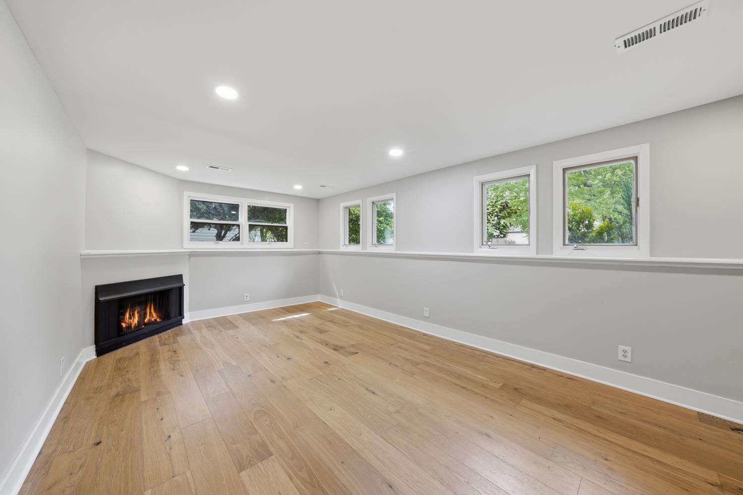 461 Galahad Road Bolingbrook, IL 60440 - Photo 22 of 34 Gallery Image 22