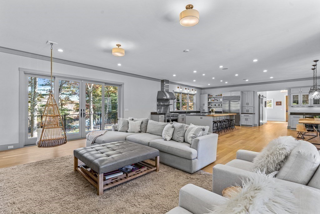 14 Beldon Road Dover, MA 02030 - Photo 11 of 32