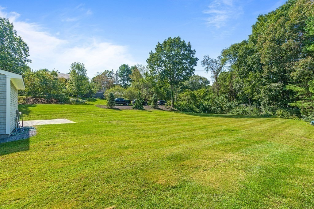 14 Beldon Road Dover, MA 02030 - Photo 31 of 32