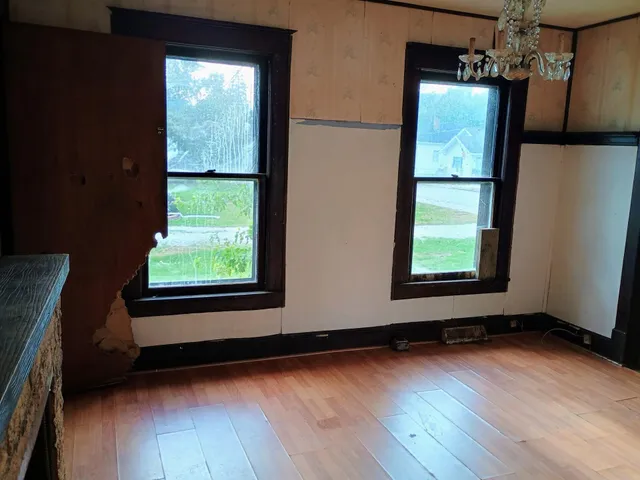 $54,900 | 419 Main Street, North Judson, IN 46366