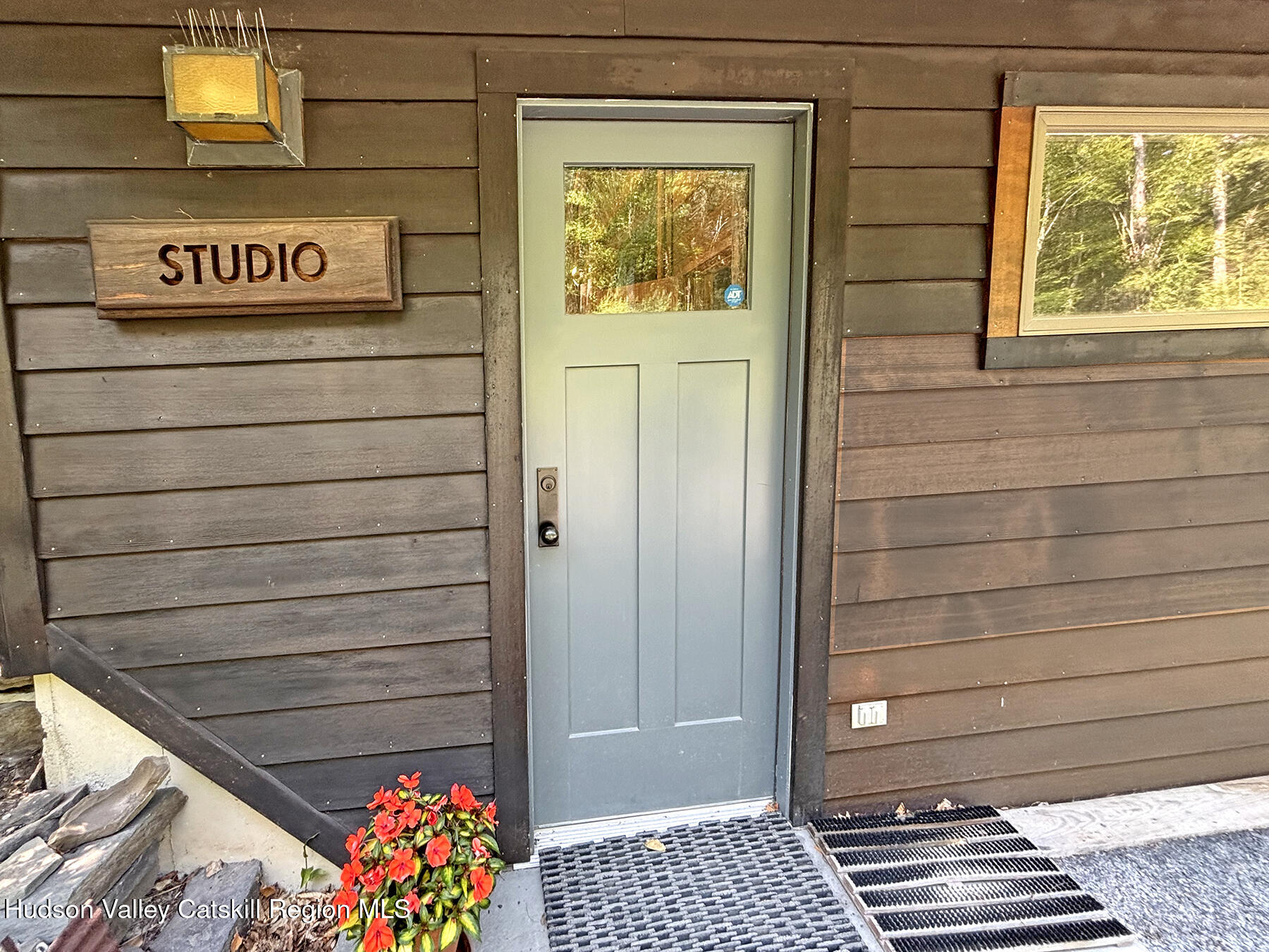 262 Macdaniel Road Woodstock, NY 12498 - Photo 35 of 51 Studio door-S