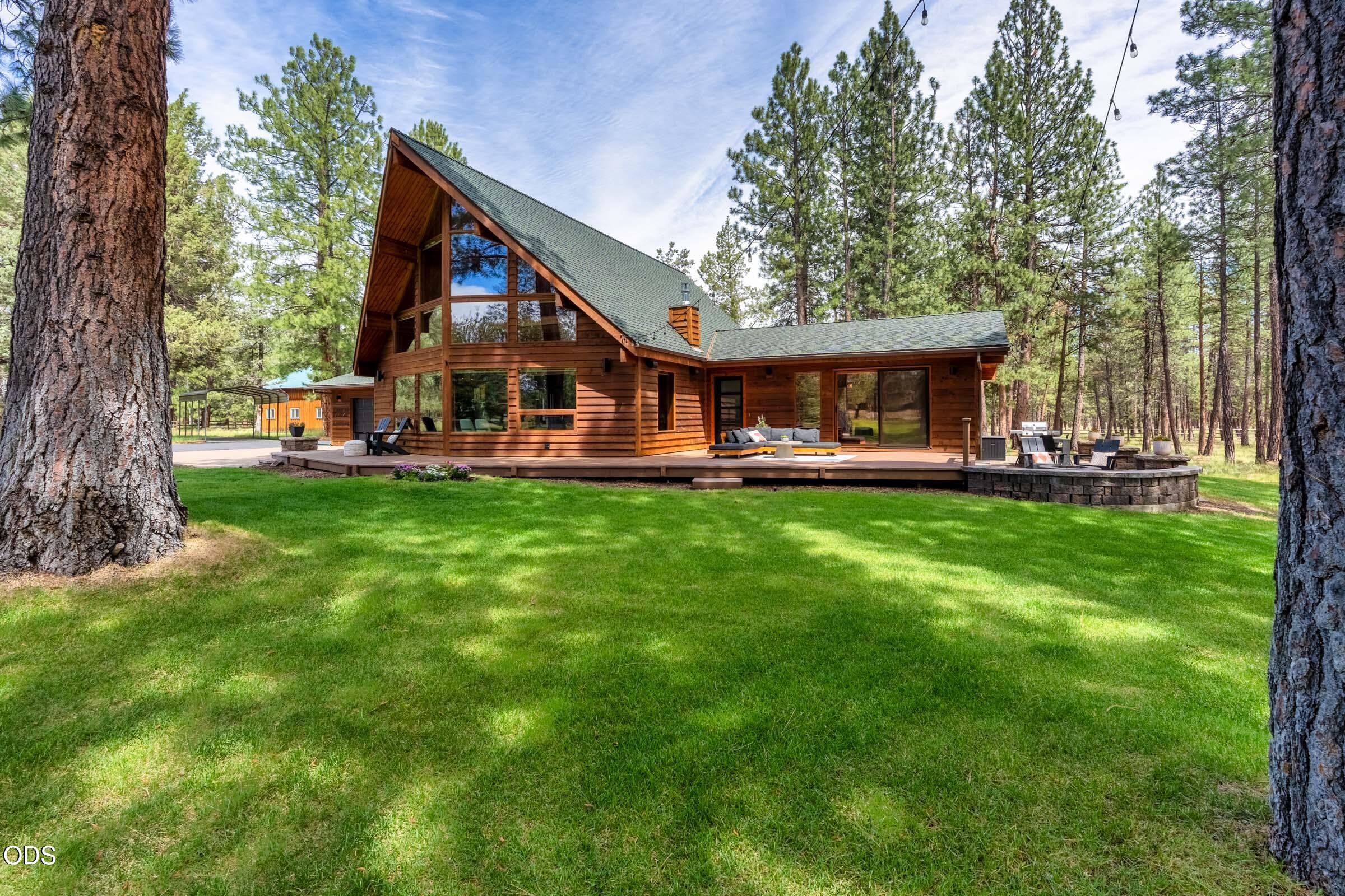 69420 Crooked Horseshoe Road Sisters, OR 97759 - Photo 2 of 74