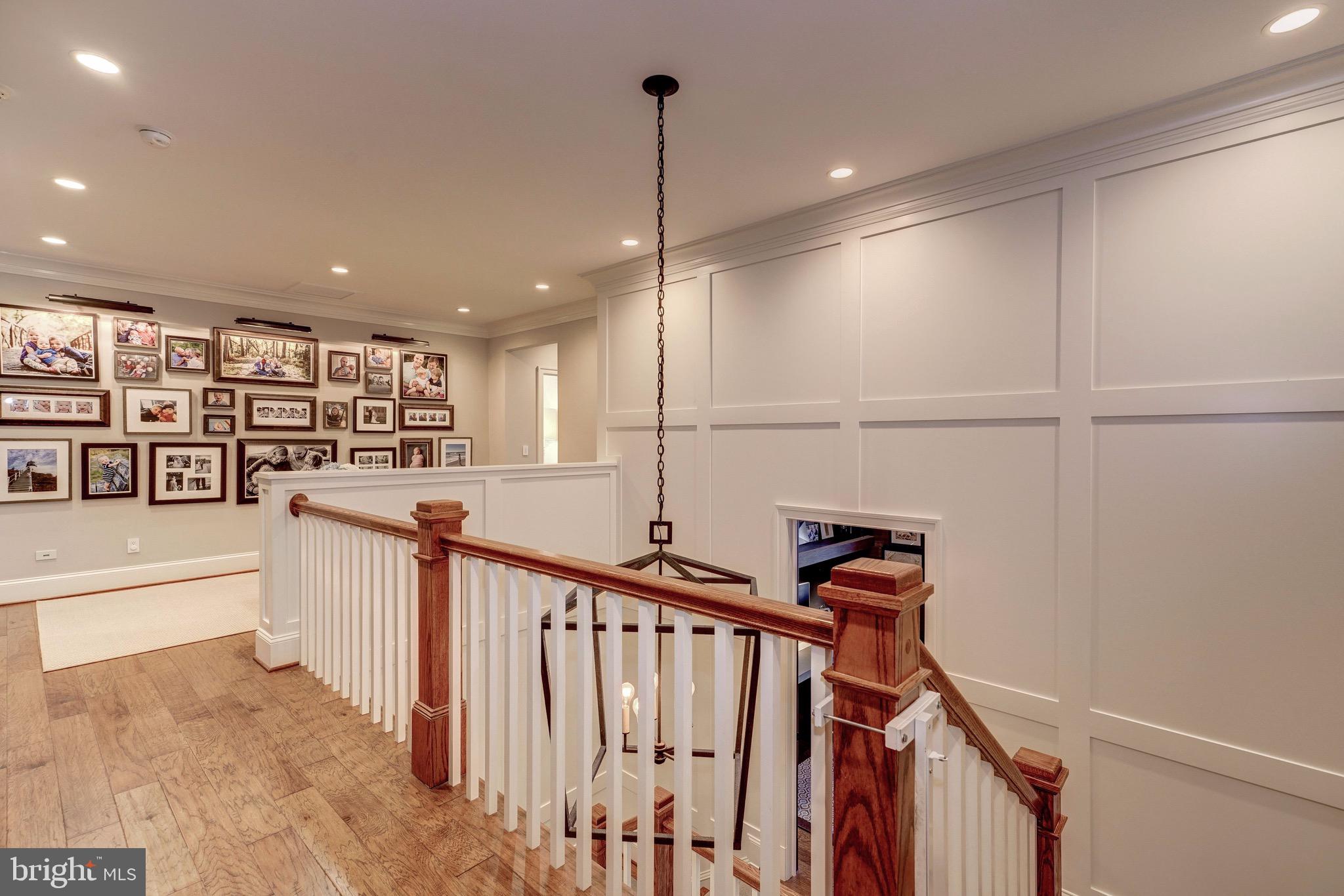 1953 Rockingham Street McLean, VA 22101 - Photo 22 of 59 Upper Level Landing