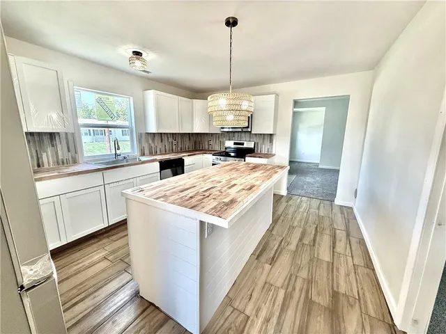 $189,000 | 915 East 2nd Street, Maryville, MO 64468