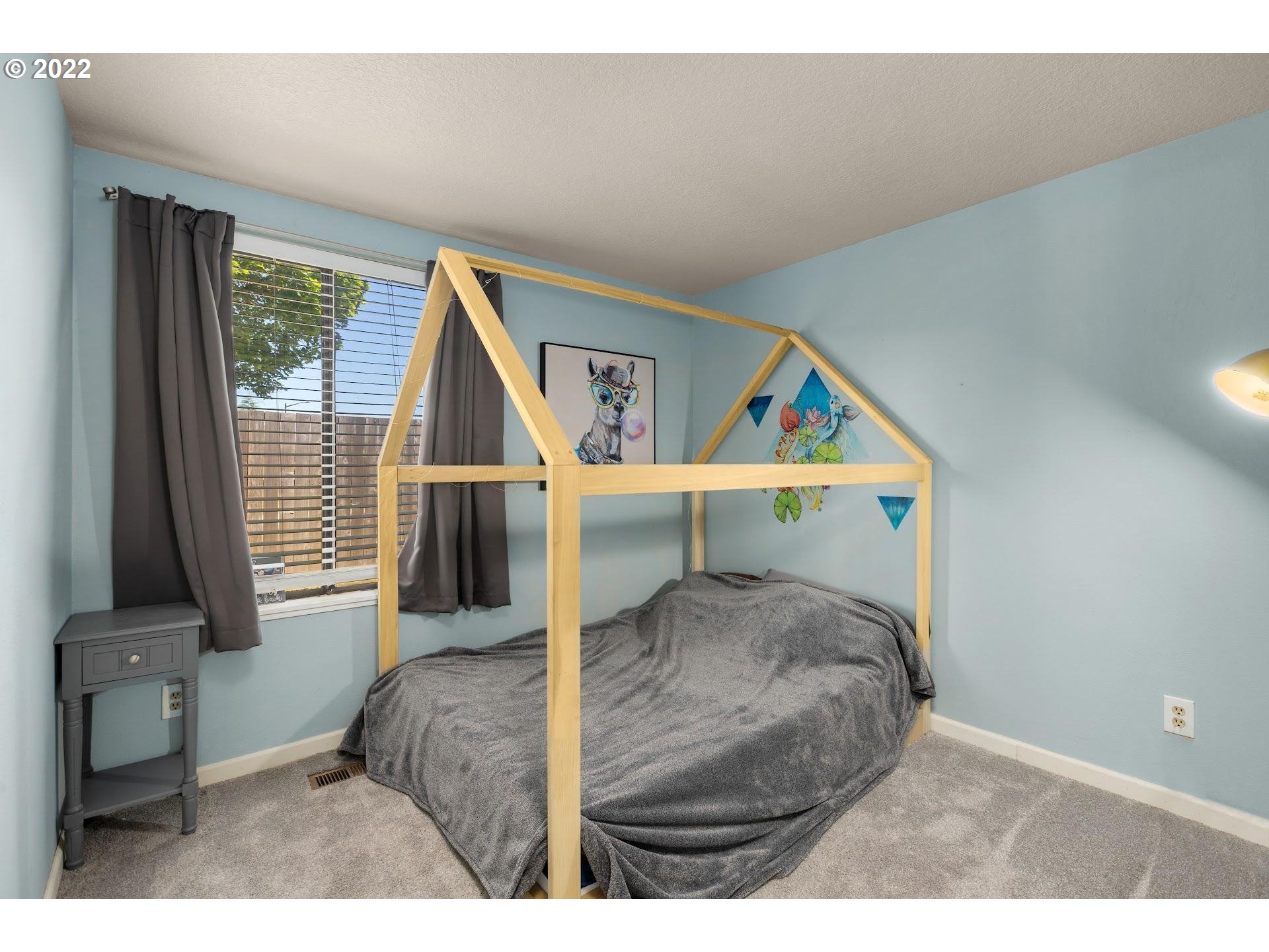11704 Southwest Swendon Loop Tigard, OR 97223 - Photo 16 of 21 Gallery Image 16