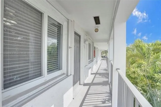 $1,800 | 1816 East Oakland Park Boulevard, Unit 64, Oakland Park, FL 33306