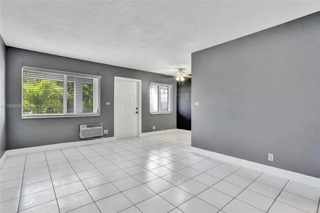 $1,800 | 1816 East Oakland Park Boulevard, Unit 64, Oakland Park, FL 33306