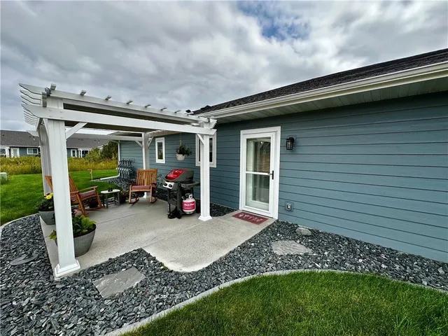 $285,000 | 5522 Cottage Lane, Eau Claire, WI 54701