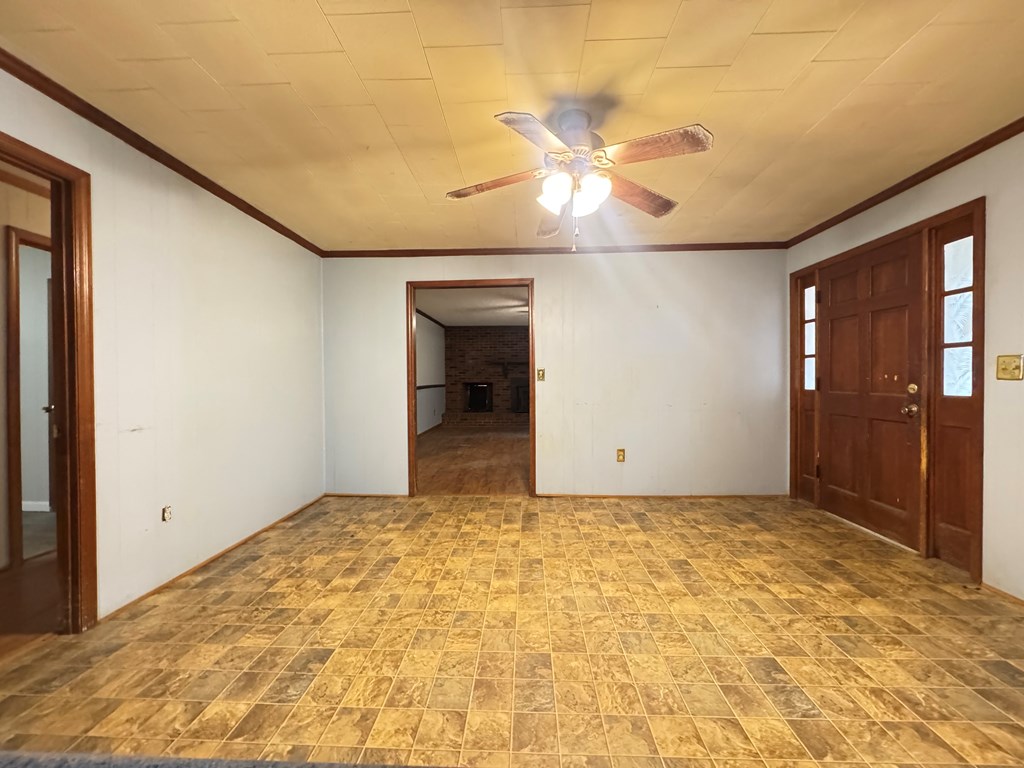 8 Cedar Lane Calhoun Falls, SC 29628 - Photo 3 of 28 Gallery Image 3