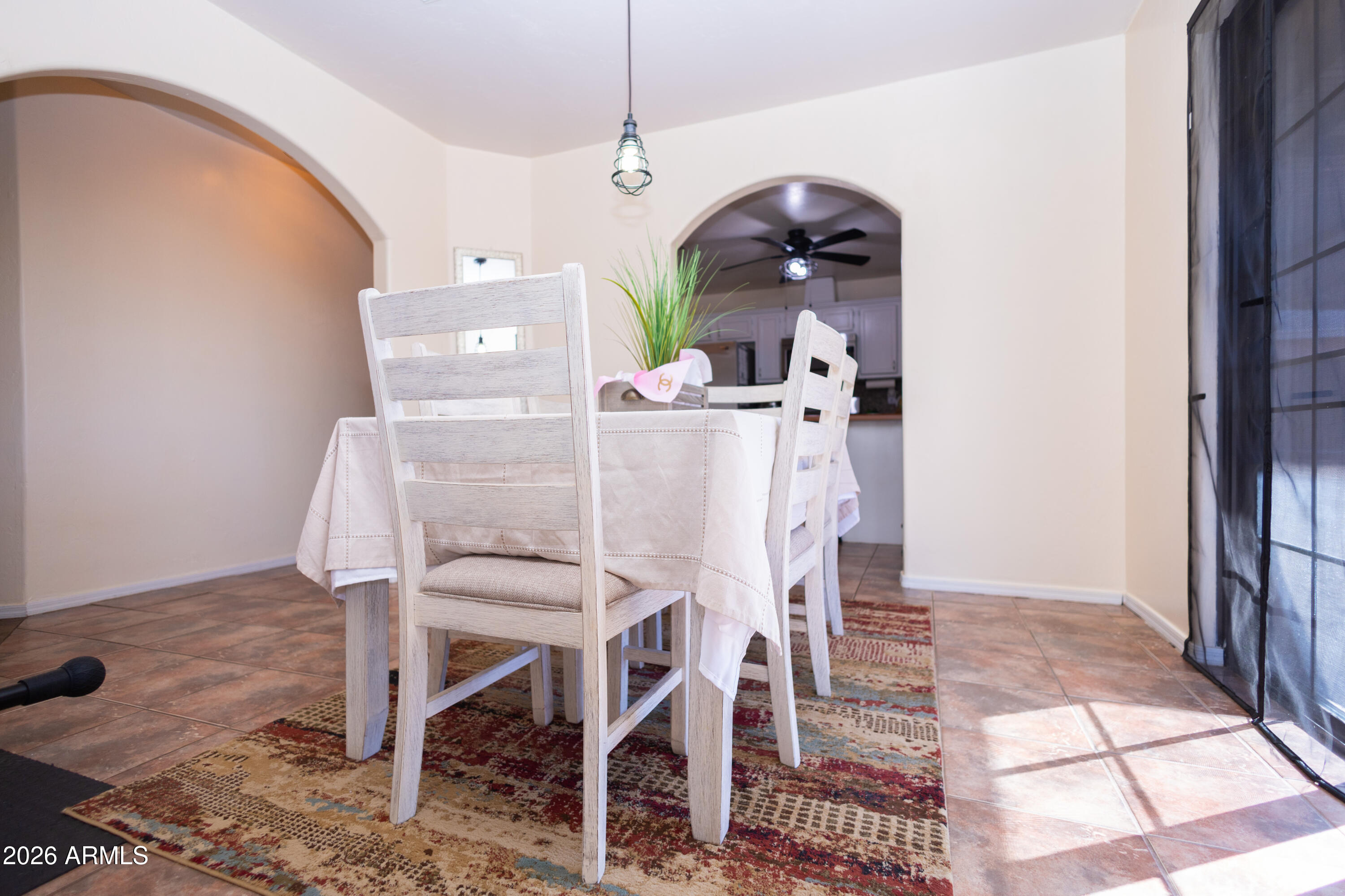 502 Elizabeth Avenue Douglas, AZ 85607 - Photo 16 of 32 Dining Room
