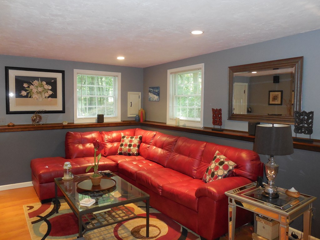 186 White Pond Road Hudson, MA 01749 - Photo 18 of 30 Gallery Image 18