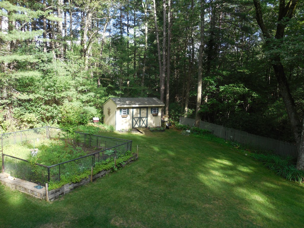 186 White Pond Road Hudson, MA 01749 - Photo 26 of 30 Gallery Image 26