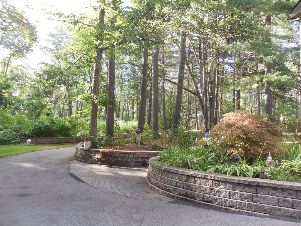 186 White Pond Road Hudson, MA 01749 - Photo 30 of 30 Gallery Image 30