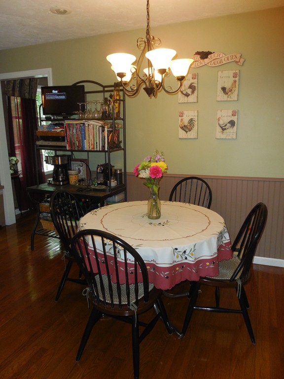 186 White Pond Road Hudson, MA 01749 - Photo 3 of 30 Gallery Image 3