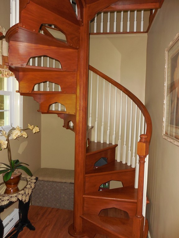 186 White Pond Road Hudson, MA 01749 - Photo 9 of 30 Gallery Image 9