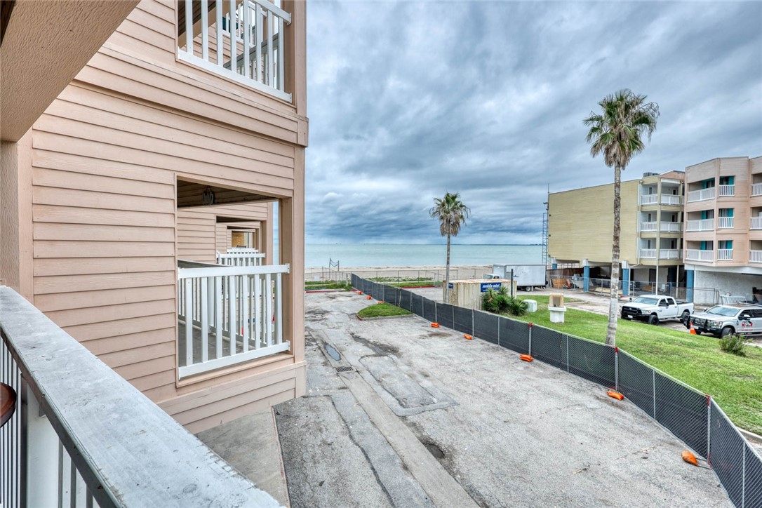 3938 Surfside Boulevard, Unit 3114 Corpus Christi, TX 78402 - Photo 16 of 20