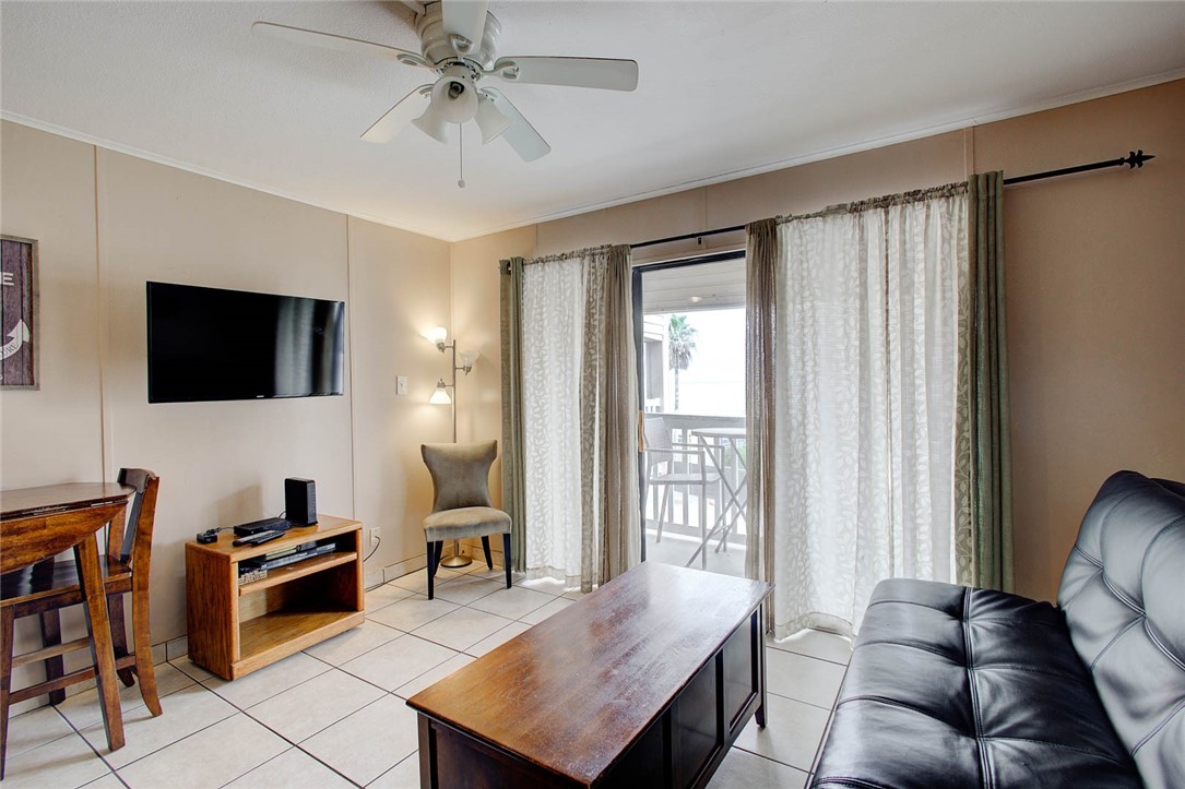 3938 Surfside Boulevard, Unit 3114 Corpus Christi, TX 78402 - Photo 8 of 20