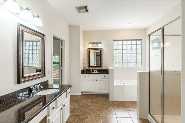 $2,790 | 2923 Royal Oaks Crest, Houston, TX 77082