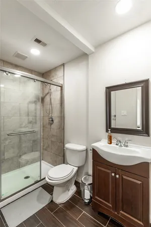 $2,790 | 2923 Royal Oaks Crest, Houston, TX 77082
