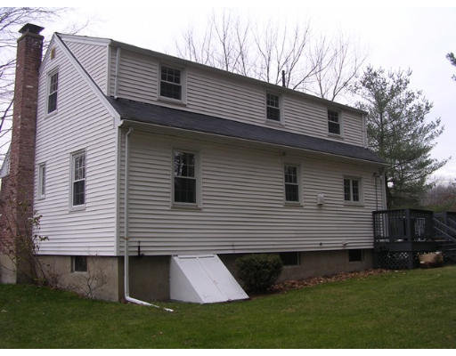 208 Fox Hill Road Burlington, MA 01803 - Photo 11 of 14 Gallery Image 11